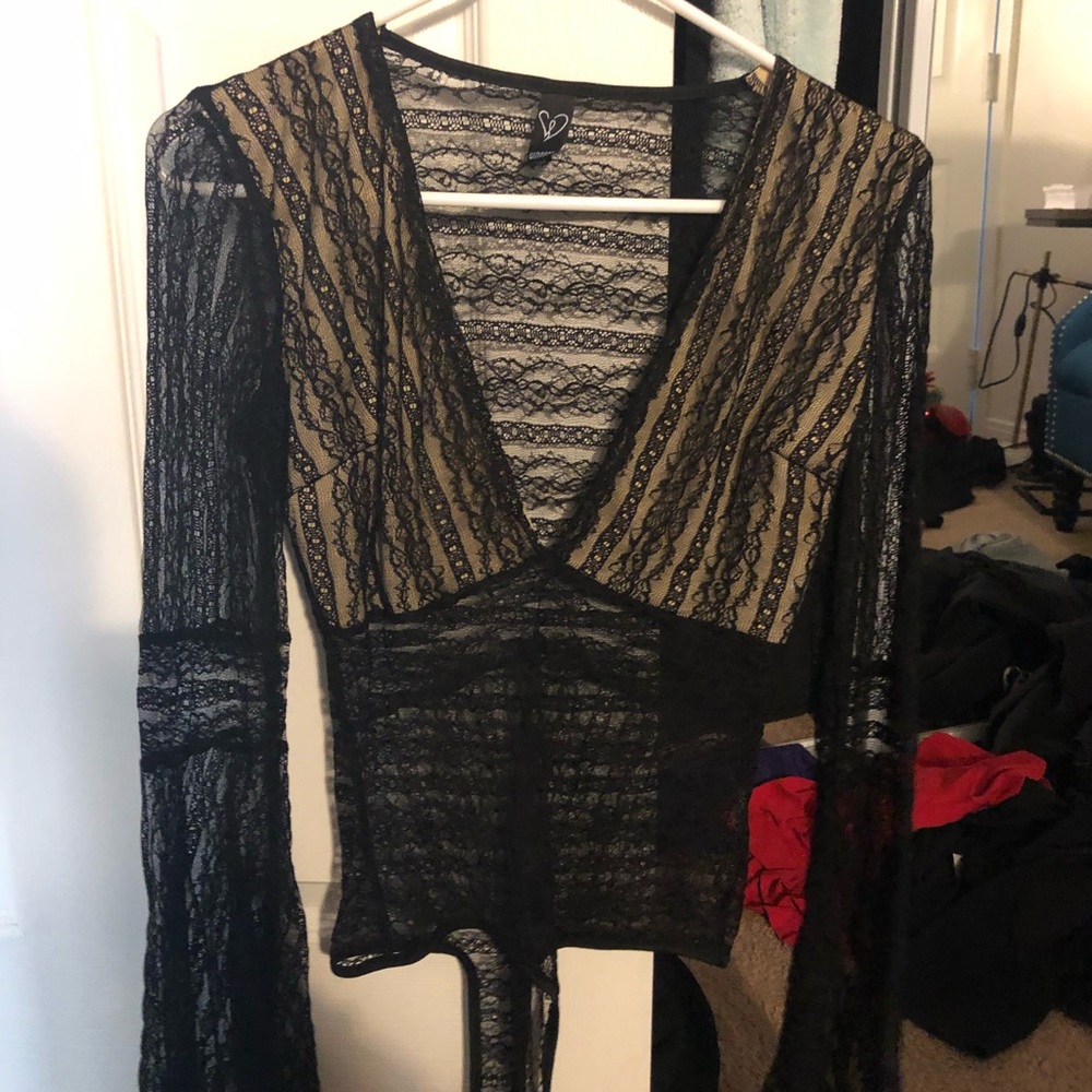Lace bodysuit with flare sleeves!